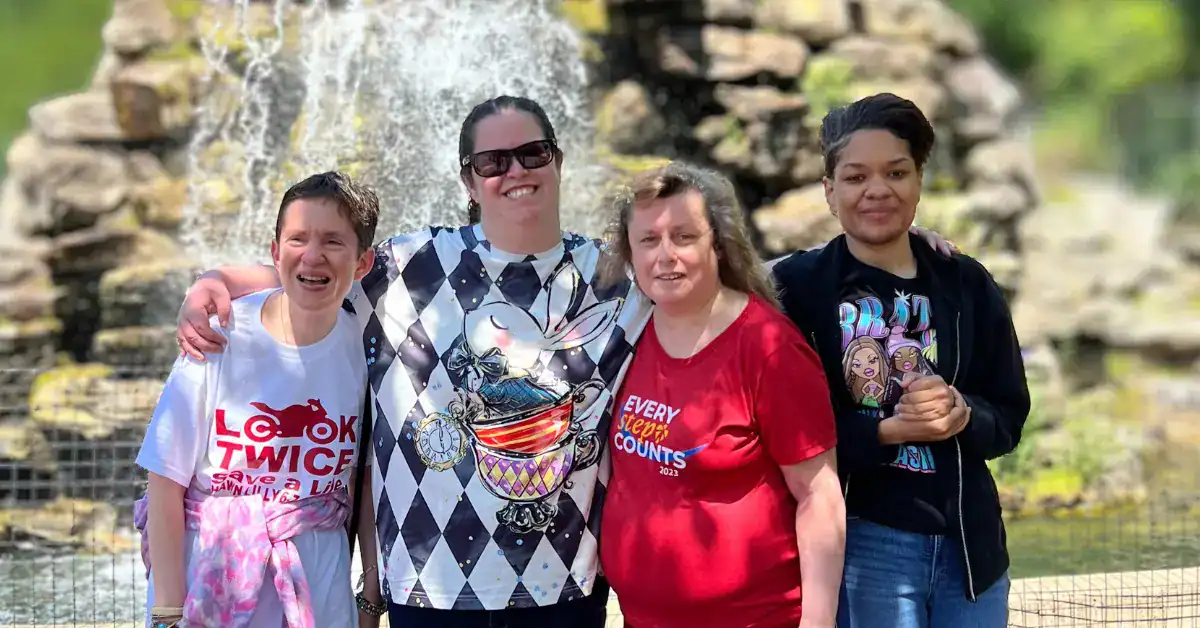CDS group enjoying a trip to the zoo!