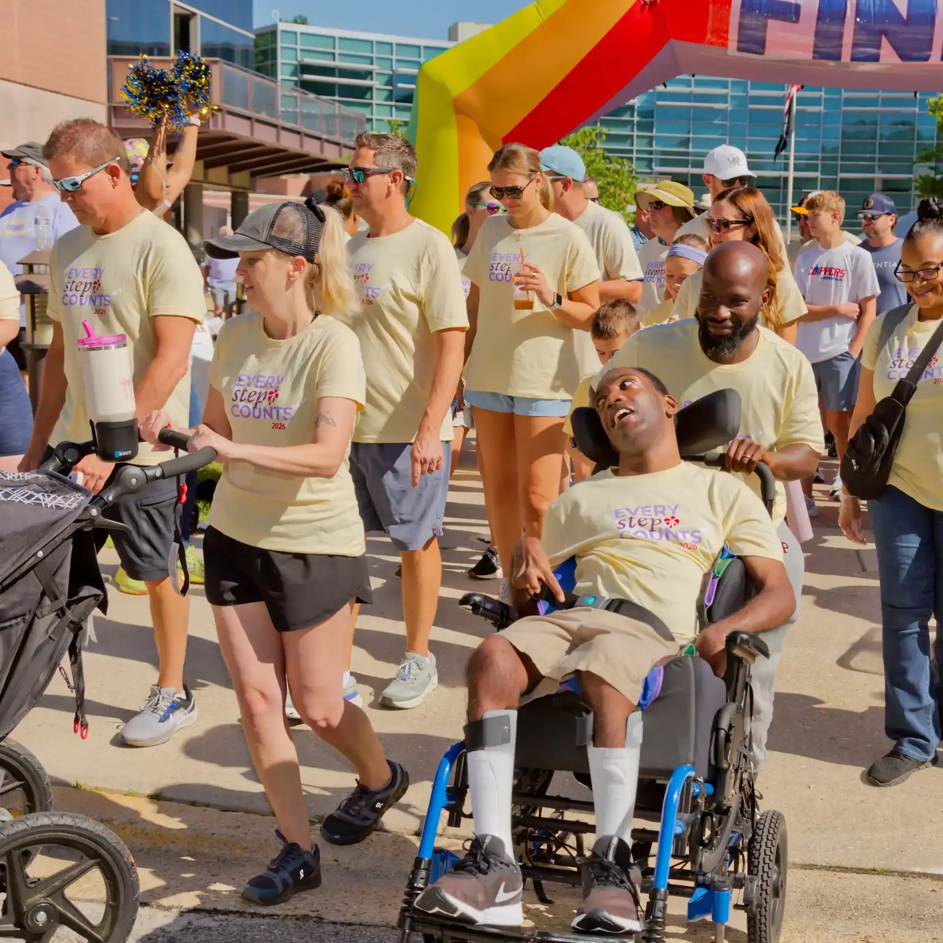 Every Step Counts attendees starting off their walk!