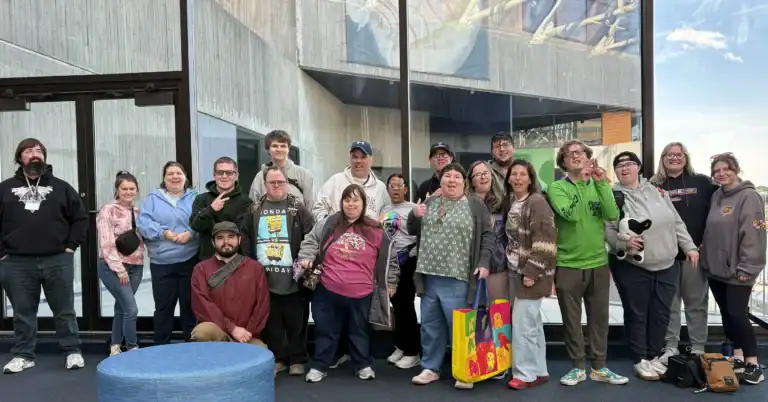 Group photo of Bello Machre participants on an outing to a museum
